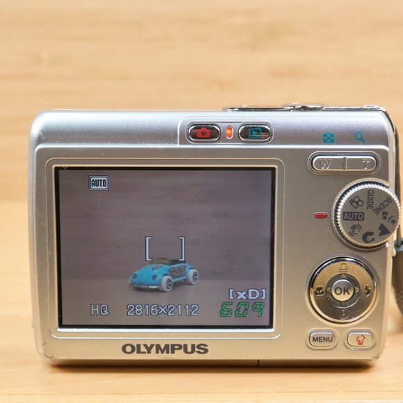 Olympus FE-170 6MP Digital Camera, with 3X Optical Zoom - Picture 6 of 10
